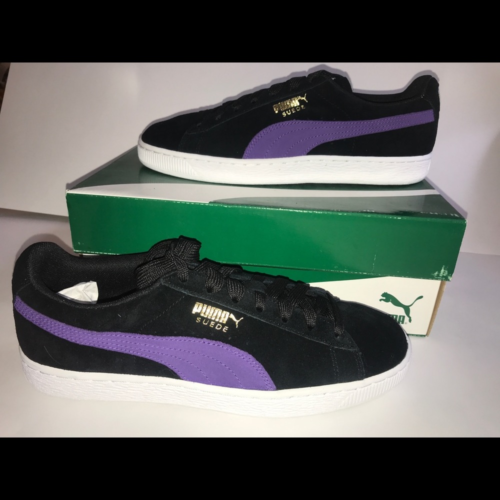 New in box “Classic” Suede Pumas